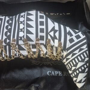 NWB Cape Robbin Printed Chain Strappy Canvas Booties.